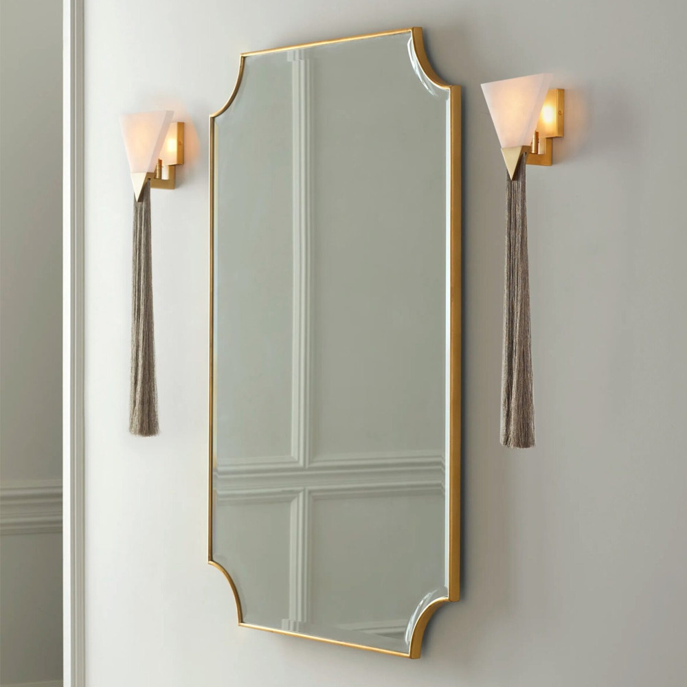 Зеркало в золотой деревянной раме Riviera