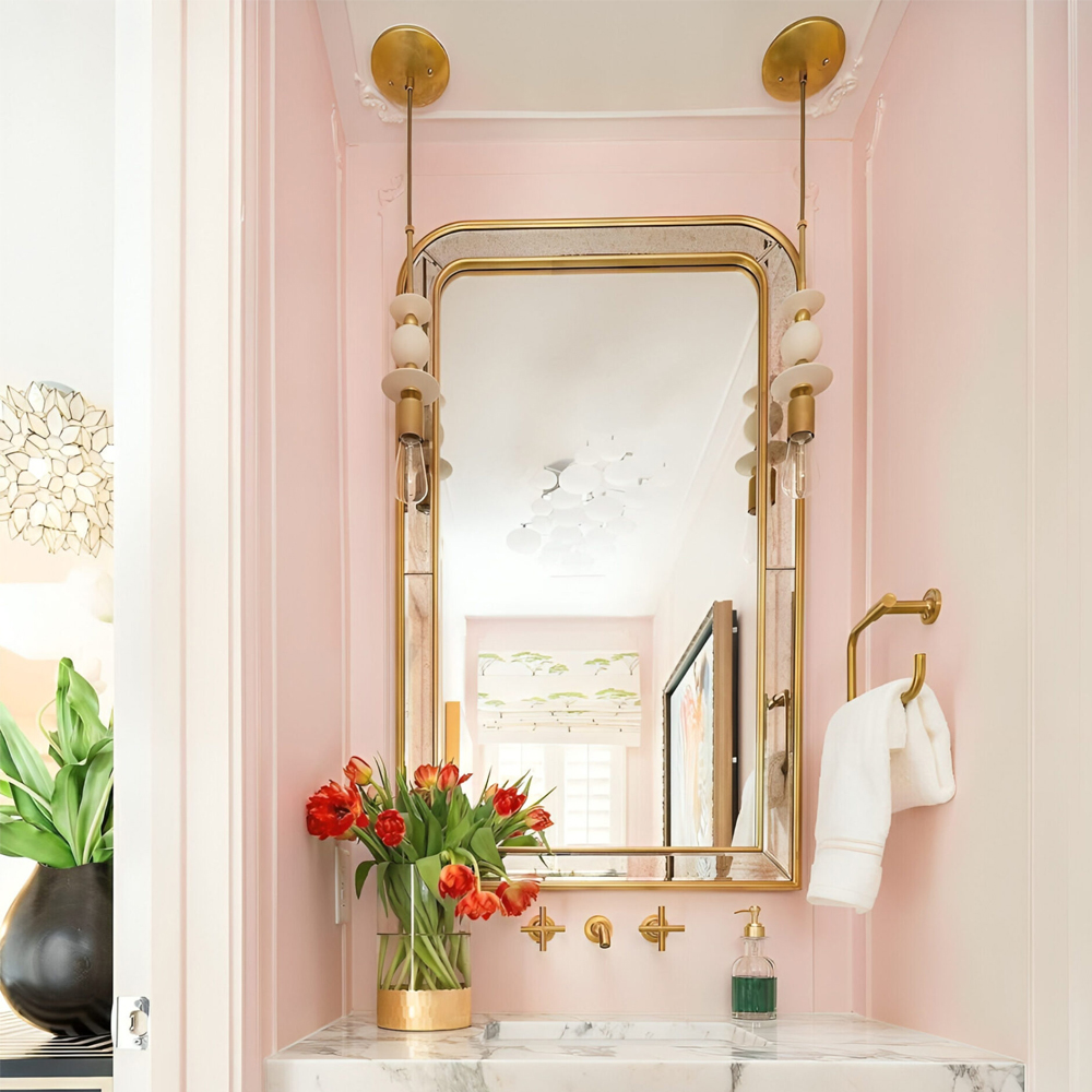 Зеркало в золотой раме Arched Mirror