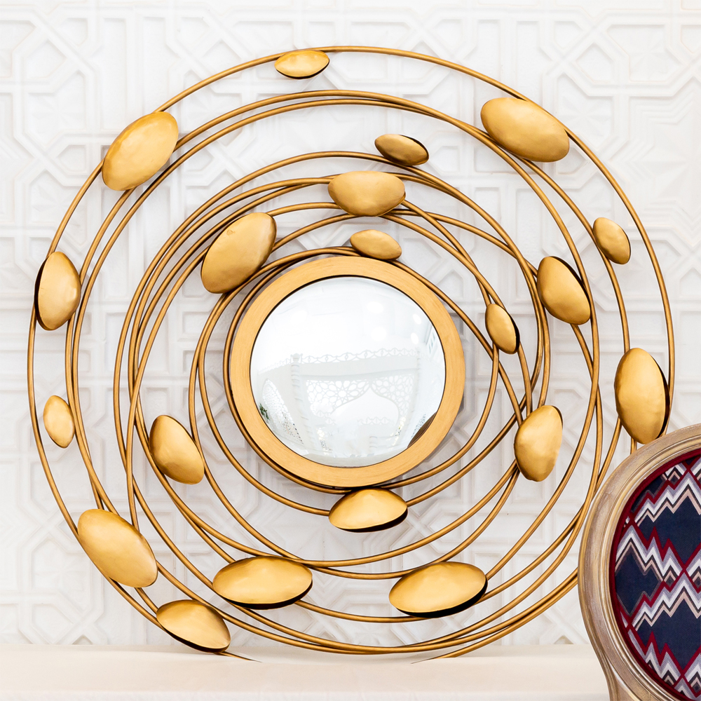 Зеркало в круглой раме украшенной раковинами с жемчугом Pearl in the Gleam