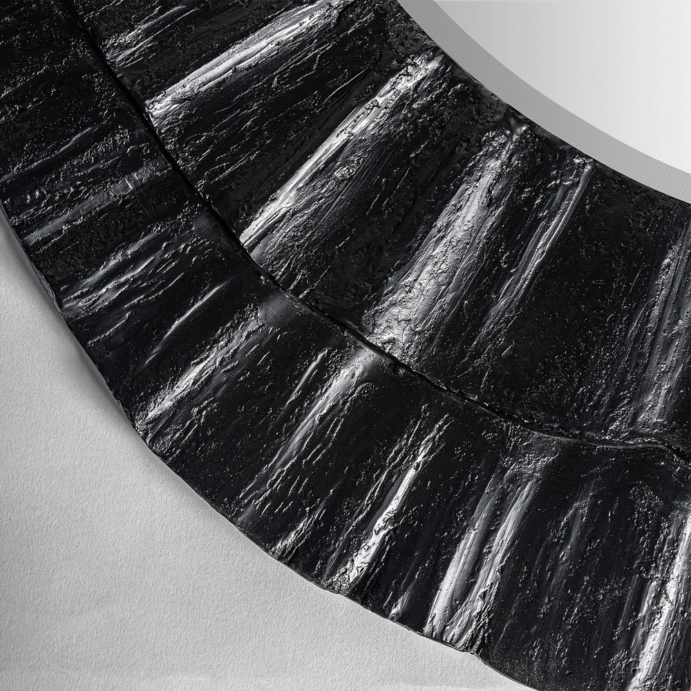 Зеркало в фактурной черной раме в современном стиле Black Maelstrom