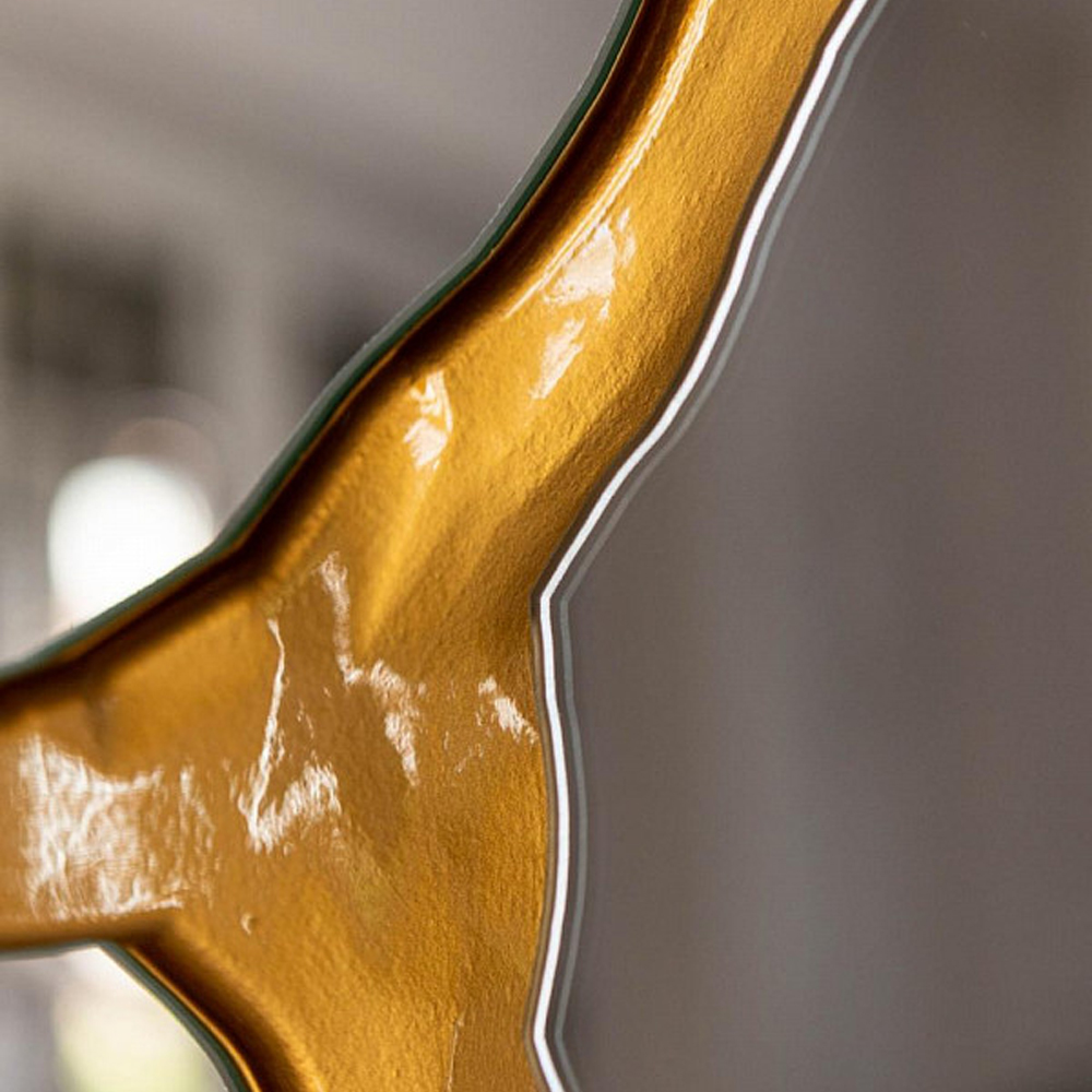 Зеркало кругле с декоративной золотой вставкой Golden Tree