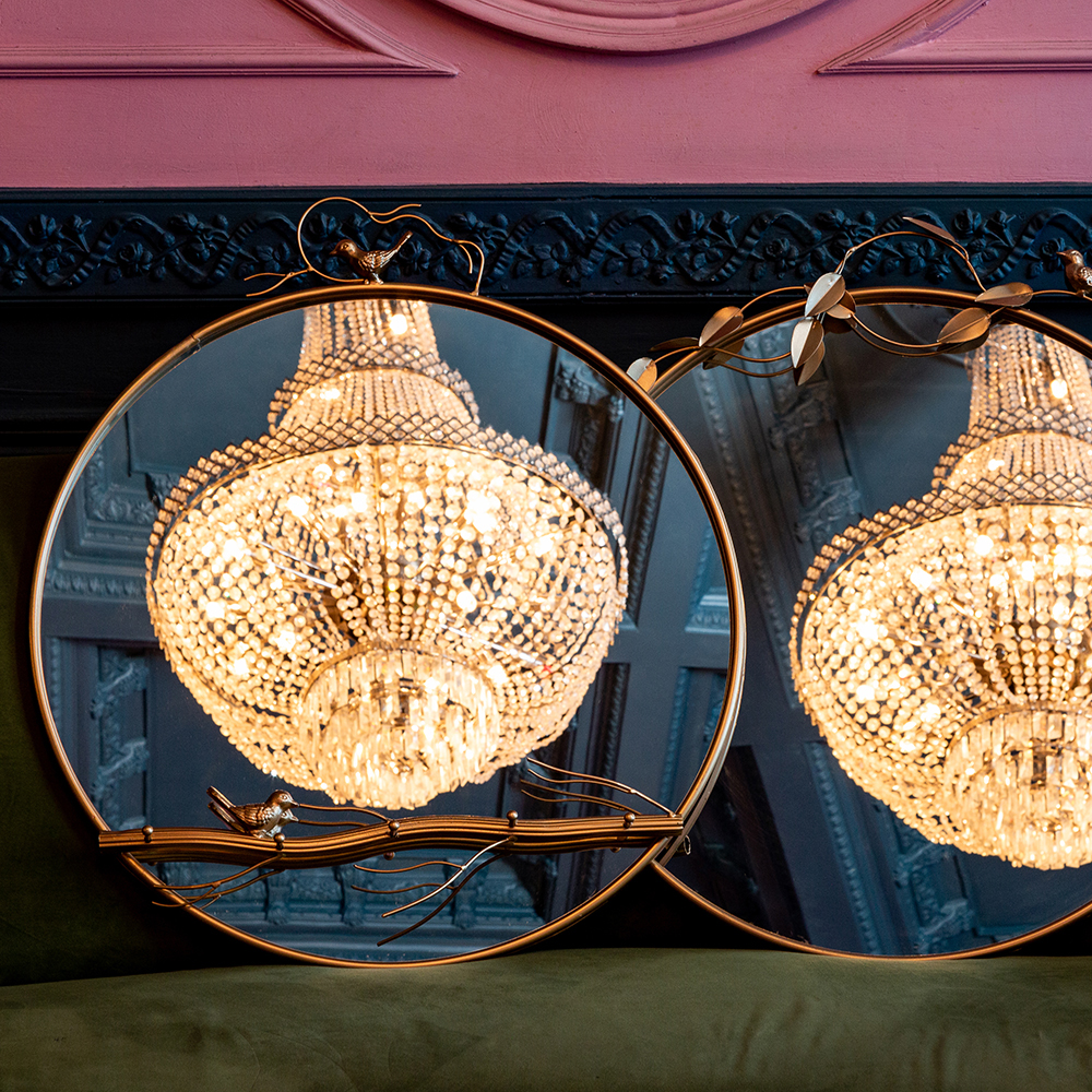 Зеркало настенное в раме золотого цвета с декором птица на ветке Mirror Portal