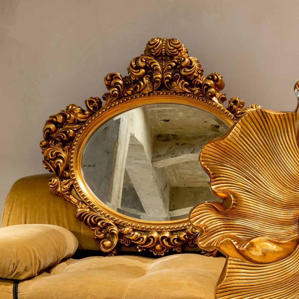 Зеркало настенное золотое с ажурным резным орнаментом Classic Ornament Mirror