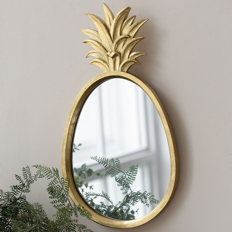 Зеркало овальной формы с золотистой рамкой и декоративной верхушкой в виде ананаса Pineapple Shine