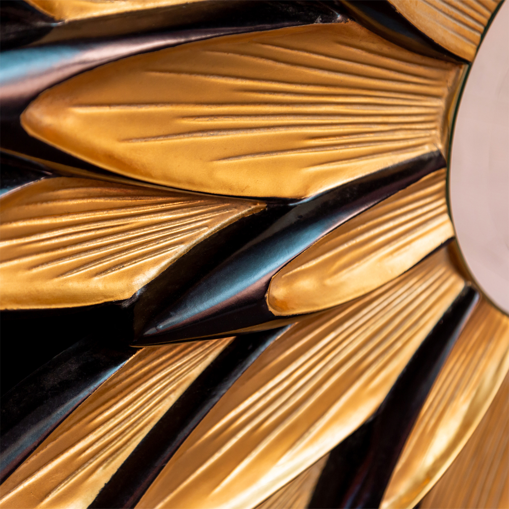 Зеркало-солнце в раме золотого и черного цвета Rays of Peace