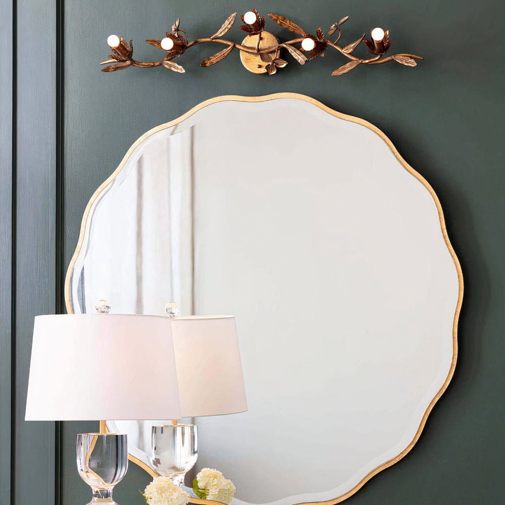 Золотое настенное зеркало Yvon Mirror