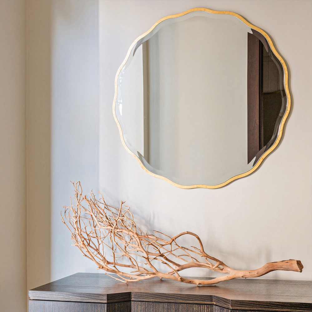 Золотое настенное зеркало Yvon Mirror