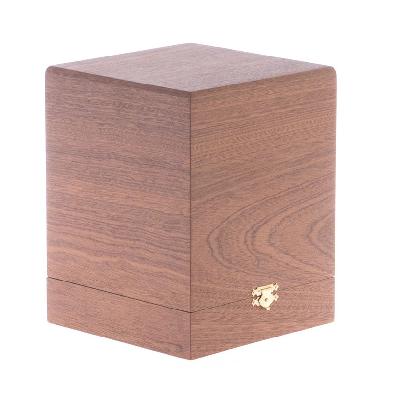 Икорница с декором "Три рыбки" с гравировкой и натуральным камнем Нефрит Decorative Cavair Dishes