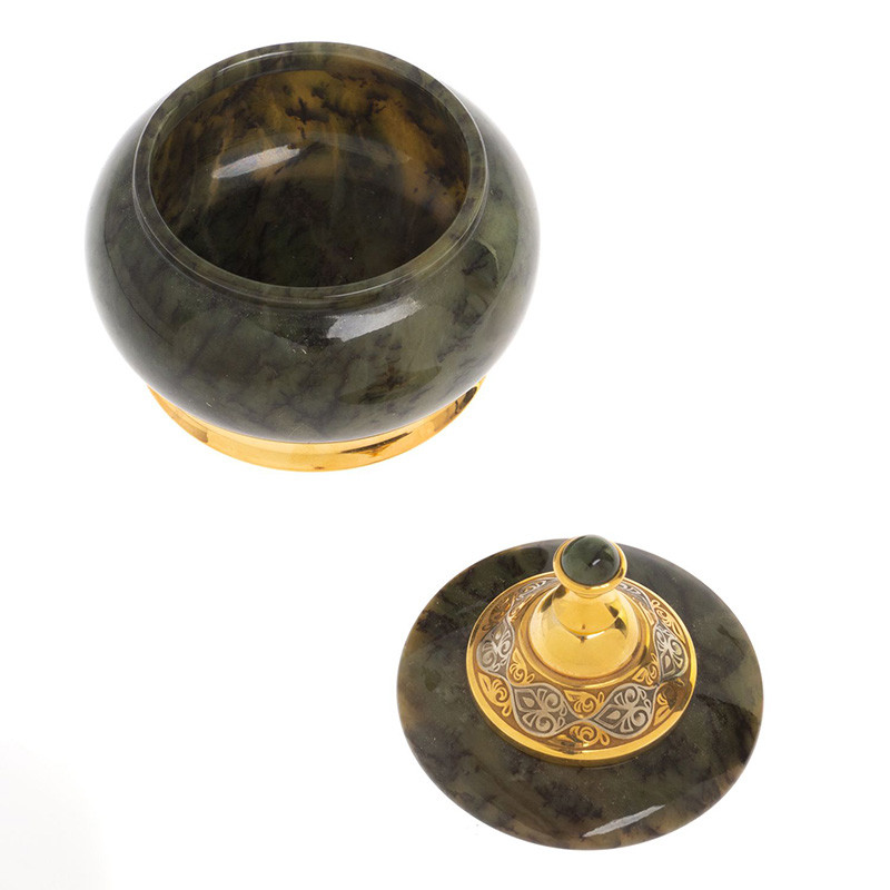 Икорница с крышкой с гравировкой из натурального камня Нефрит Decorative Cavair Dishes