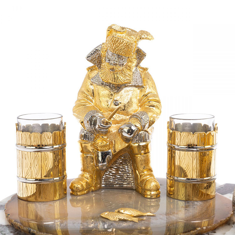 Икорница со стопками с декором "Рыбак с санями" с гравировкой на подставке из натуральных камней Агат Мрамор Decorative Cavair Dishes