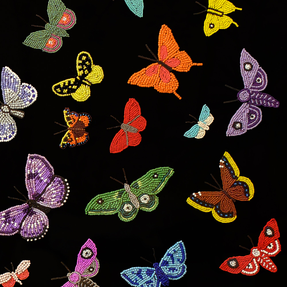 Картина ручная вышивка бисером Бабочки Butterflies and Light Bulb