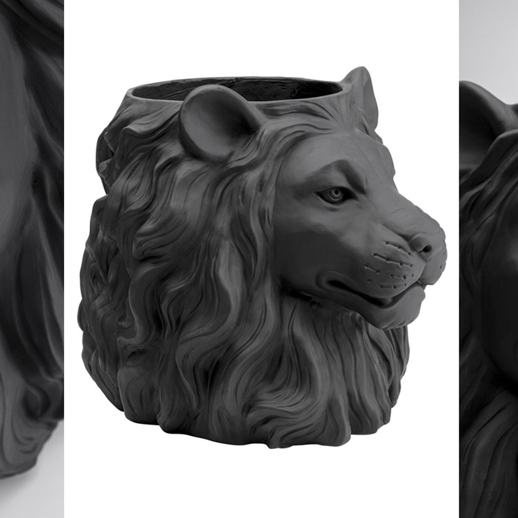 Кашпо Lion's Head black