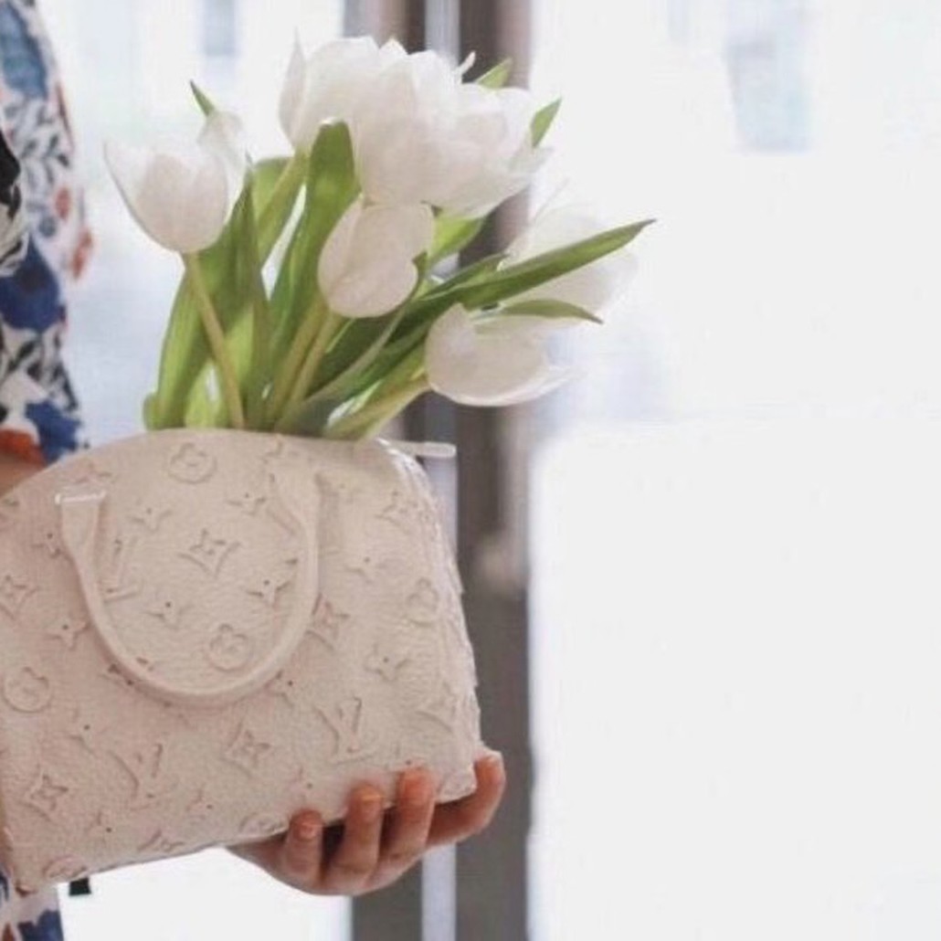 Кашпо в виде сумки Anderrose vase white