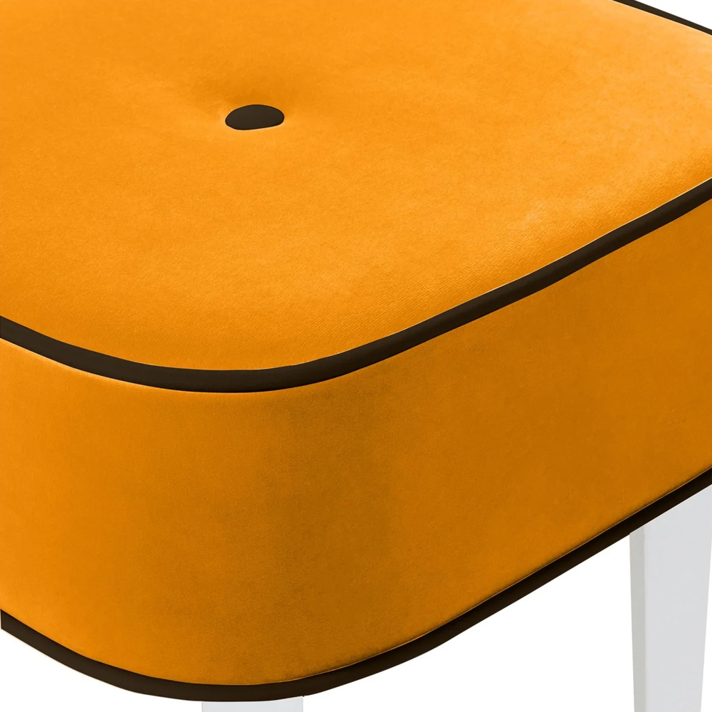 Квадратный мягкий пуф на белых ножках Winton Pouf Square