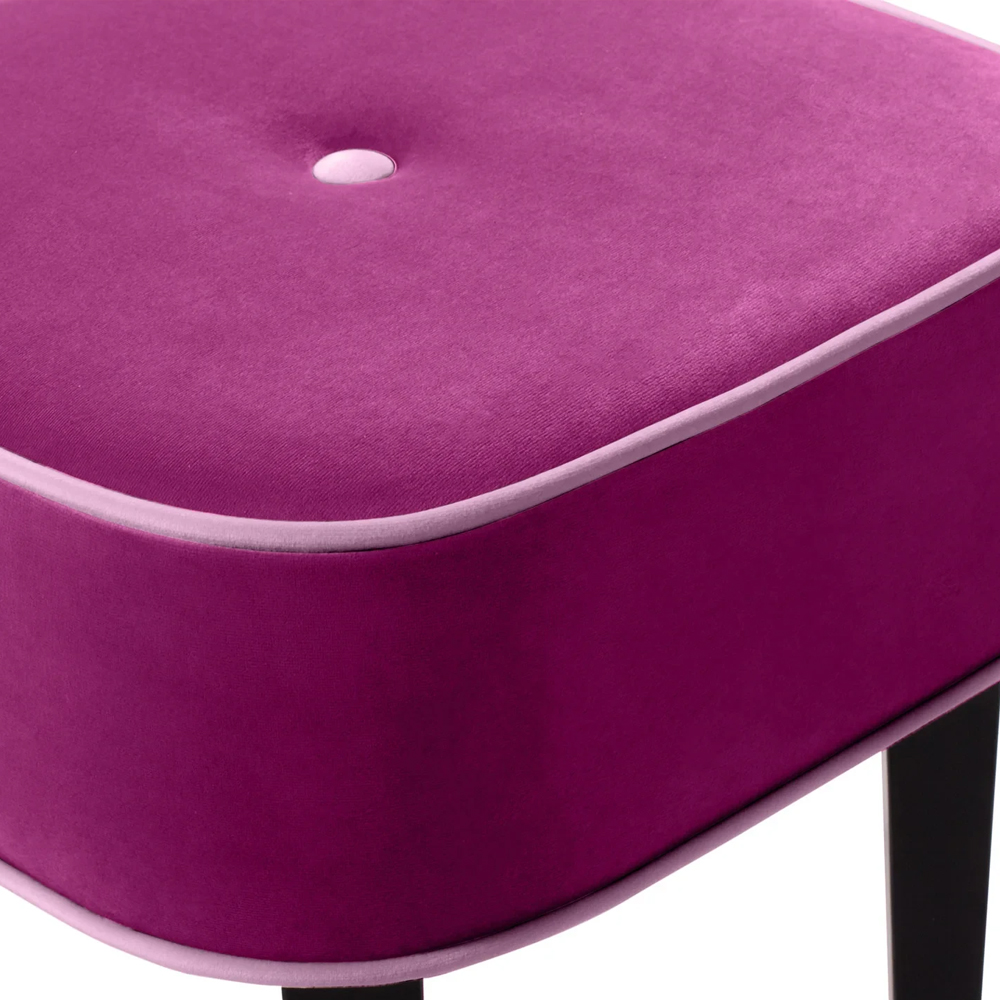 Квадратный мягкий пуф на черных ножках Winton Pouf Square