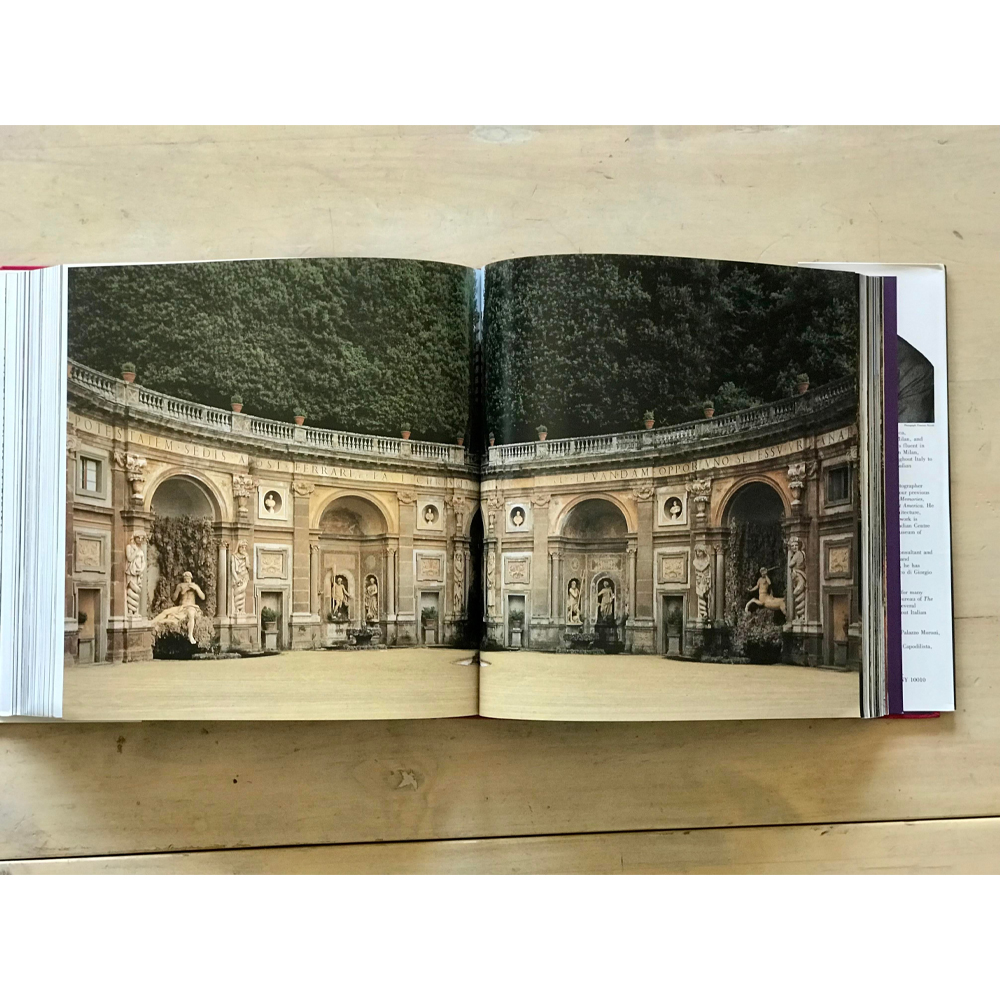 Книга 1990 Italian Splendor: Palaces, Castles and Villas Hardcover Book
