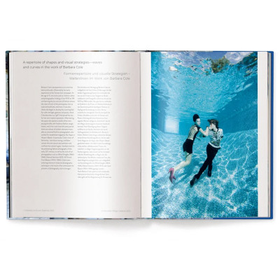 Книга Barbara Cole: Between Worlds