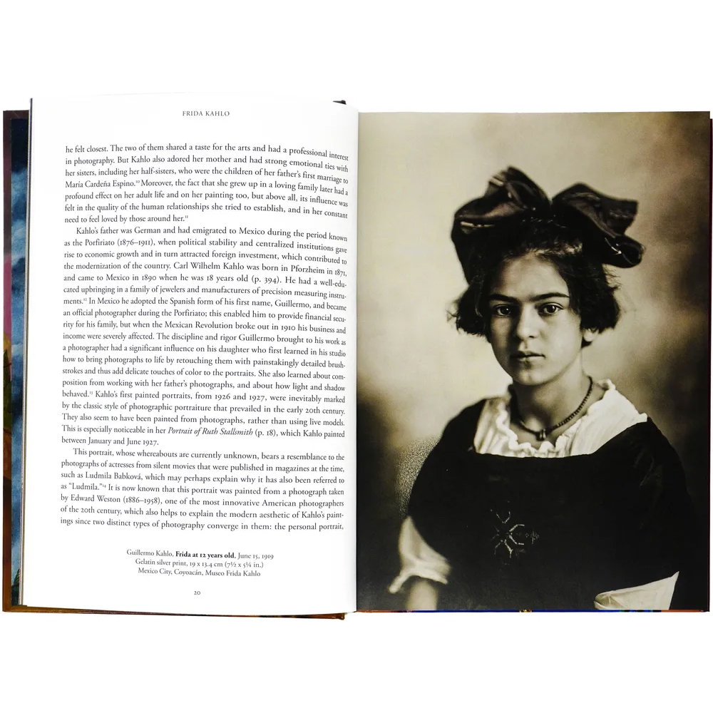 Книга Frida Kahlo The Complete Paintings book 22 см