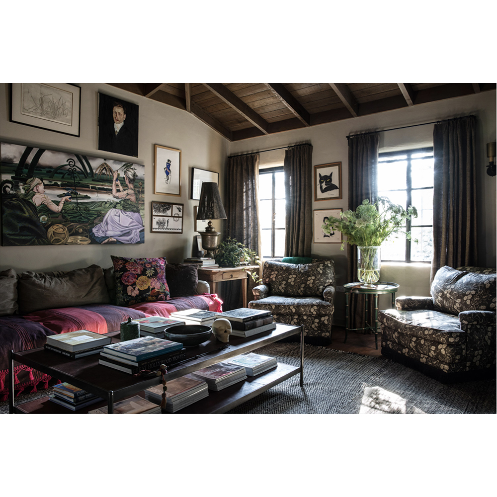 Книга Golden Light: The Interior Design of Nickey Kehoe