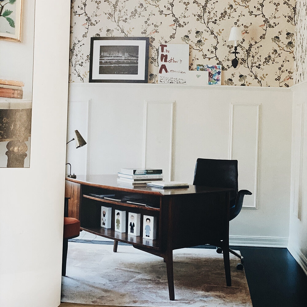 Книга Golden Light: The Interior Design of Nickey Kehoe