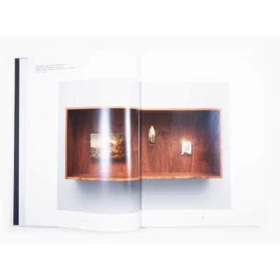 Книга Laurent Grasso: Time Travel