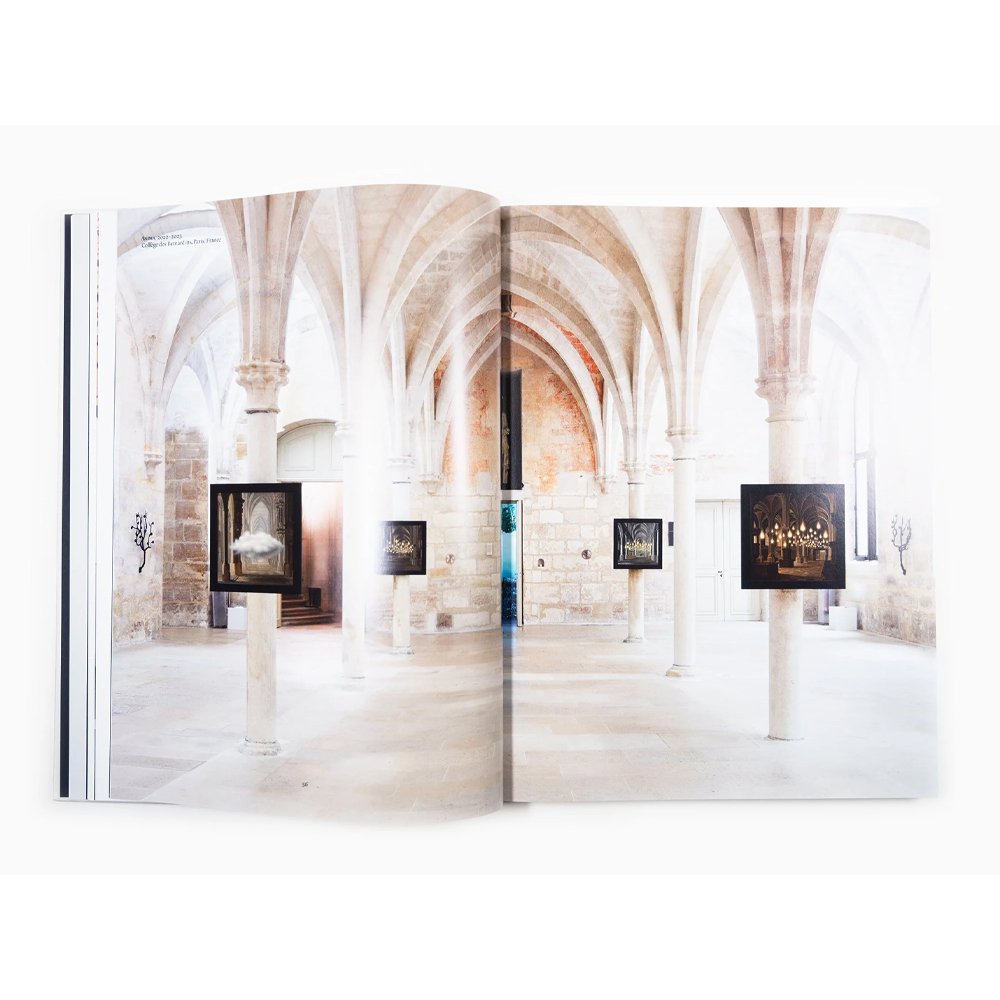 Книга Laurent Grasso: Time Travel