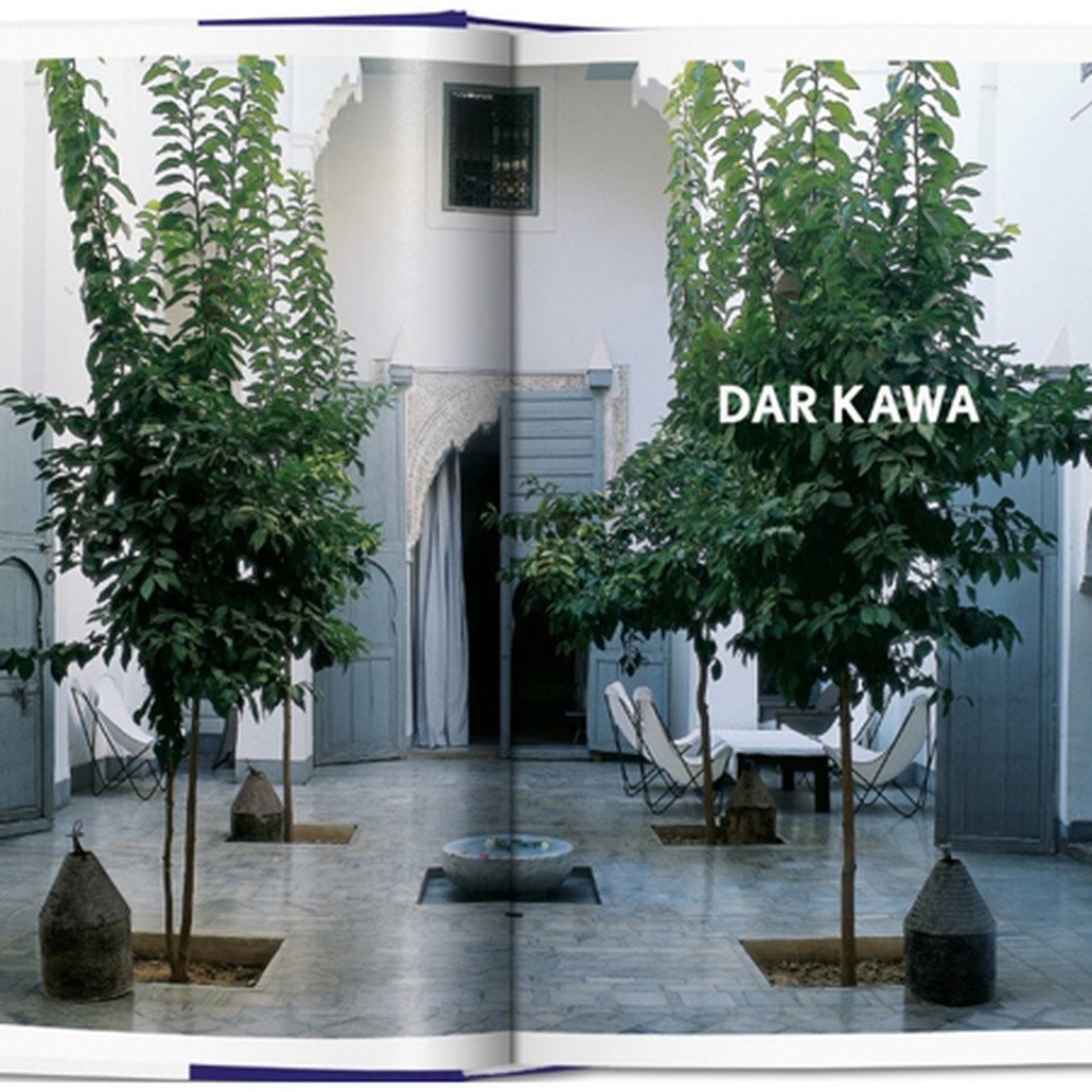 Книга LIVING IN MOROCCO
