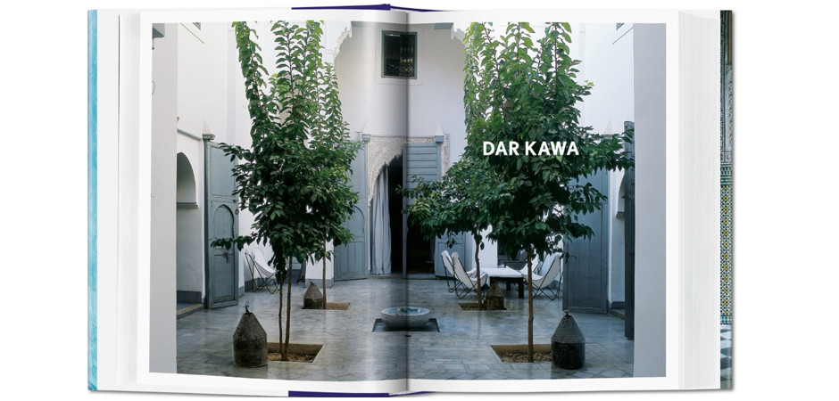 Книга LIVING IN MOROCCO