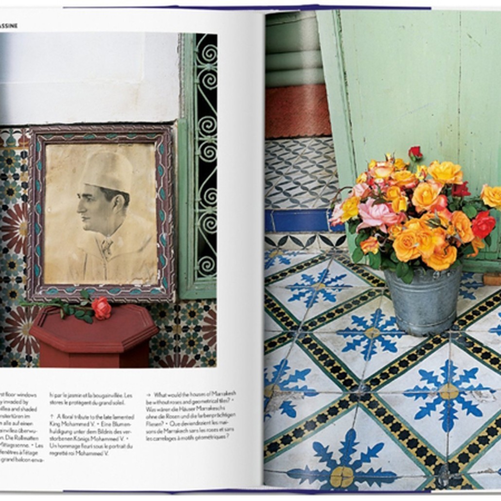 Книга LIVING IN MOROCCO