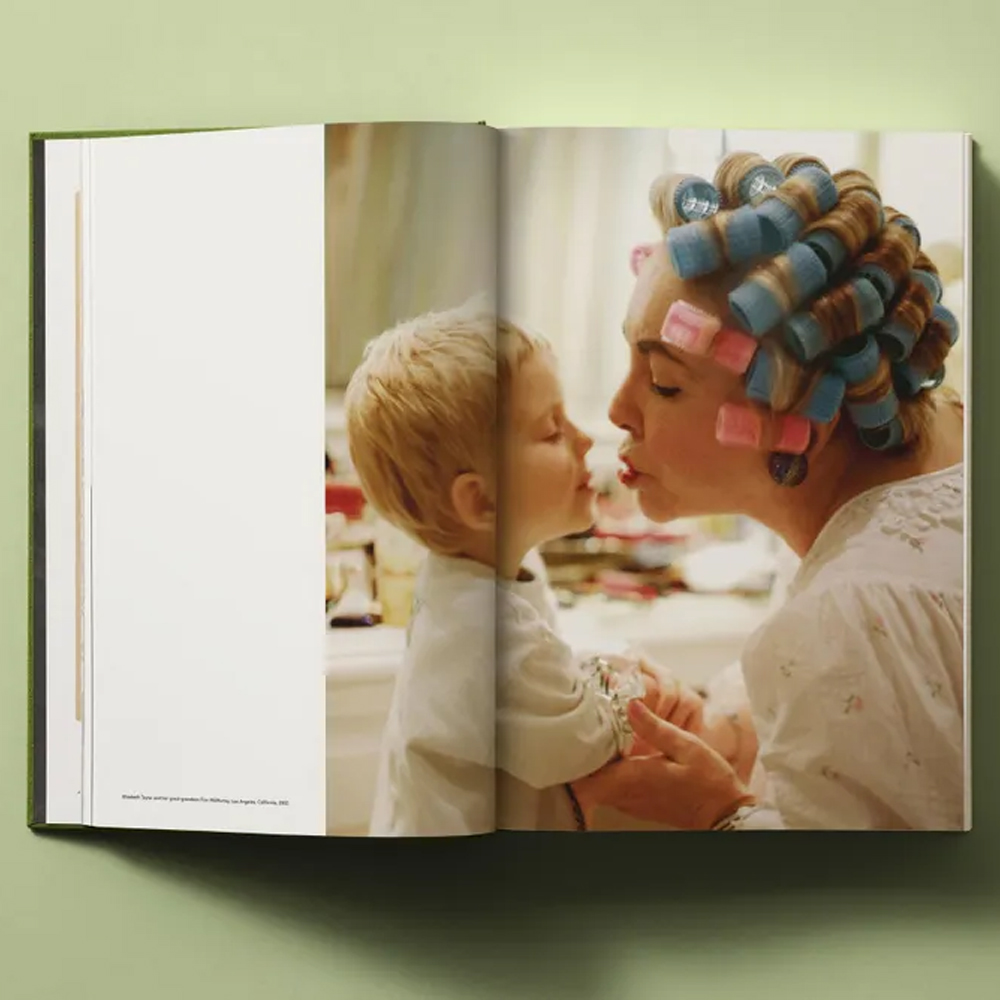 Книга в подарок творческий путь Брюса Вебера Bruce Weber. My Education