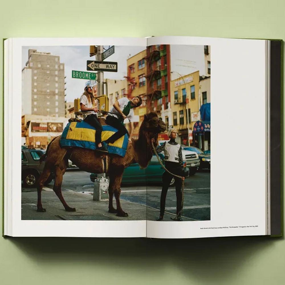 Книга в подарок творческий путь Брюса Вебера Bruce Weber. My Education