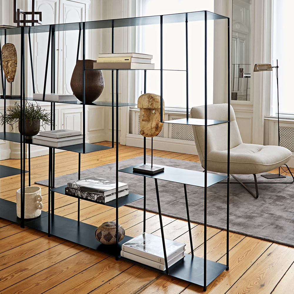 Книжный стеллаж из металла Menzie Square Metal Rack