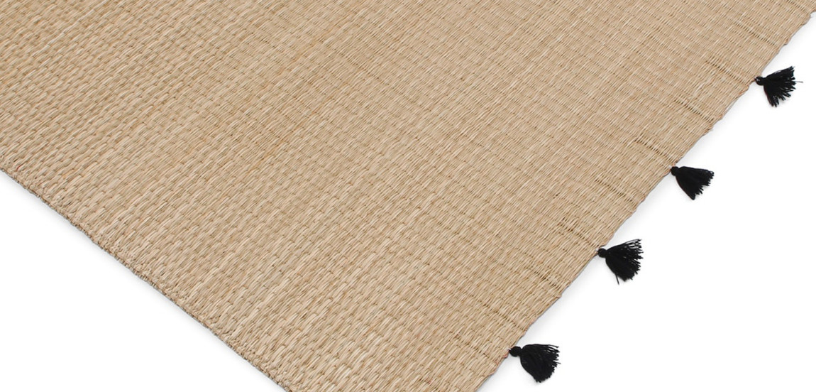 Ковер с помпонами Wicker Carpet