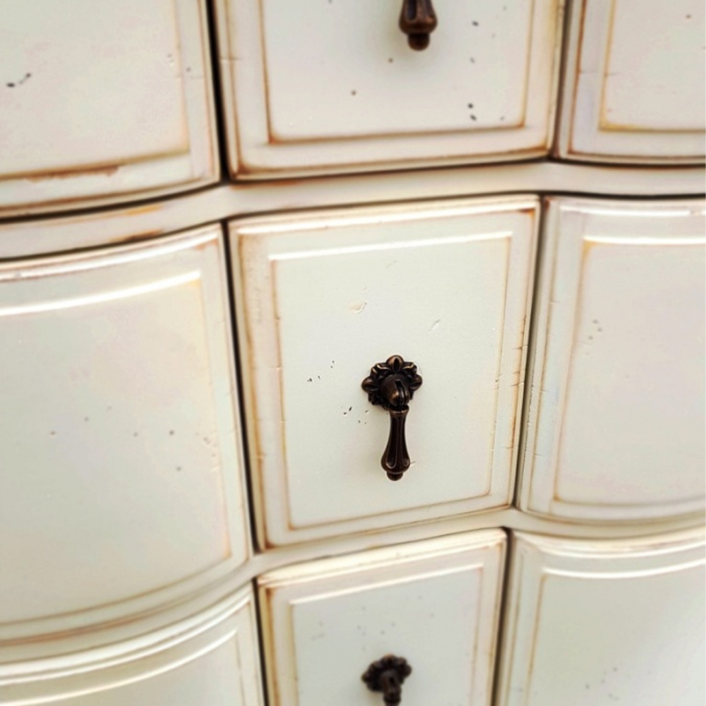 Комод бежевый в стиле Прованс Montmartre Provence Beige Wide