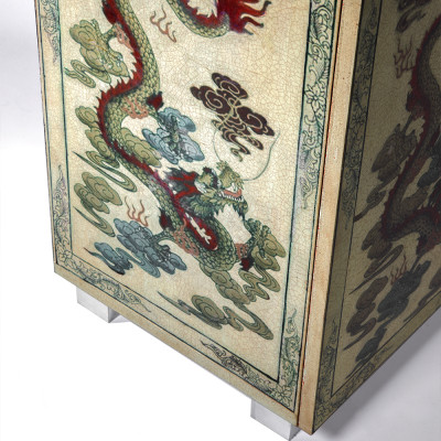 Комод в стиле шинузари с росписью Chinese Eastern Dragon