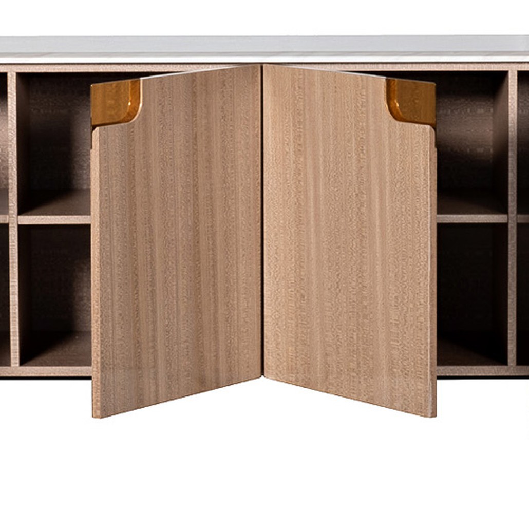 Комод длинный на металлических ножках Bertran Chest of Drawers