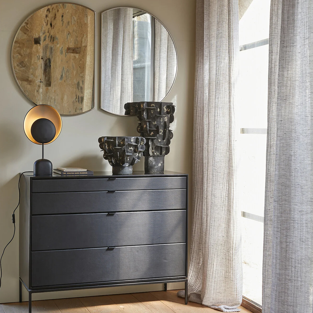Комод из металла и кожи Guarin Chest of Drawers