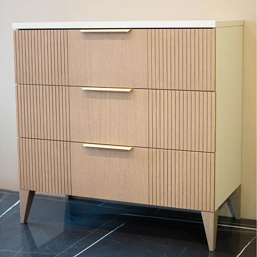 Комод коричневый с 3-мя ящиками на 4-х ножках Harper Line