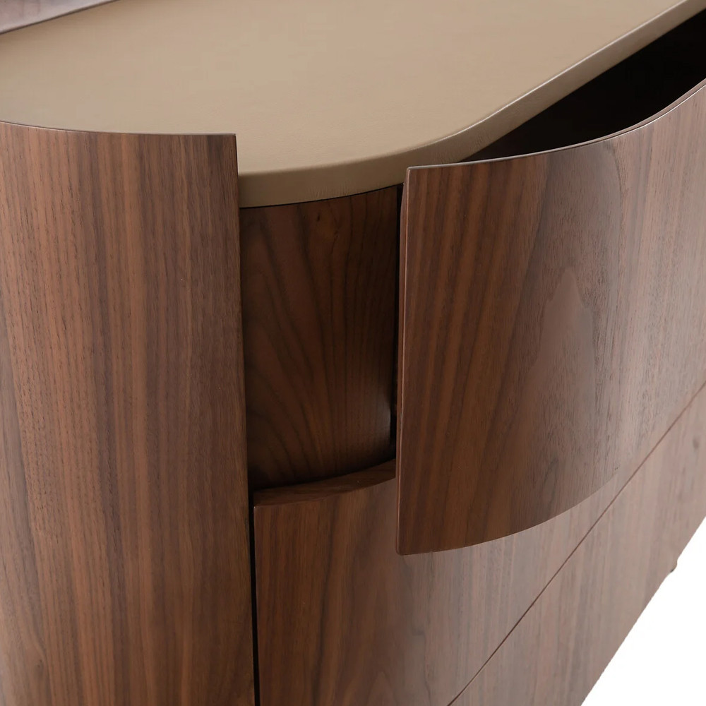 Комод округлой формы с тремя ящиками Walnut and Leather