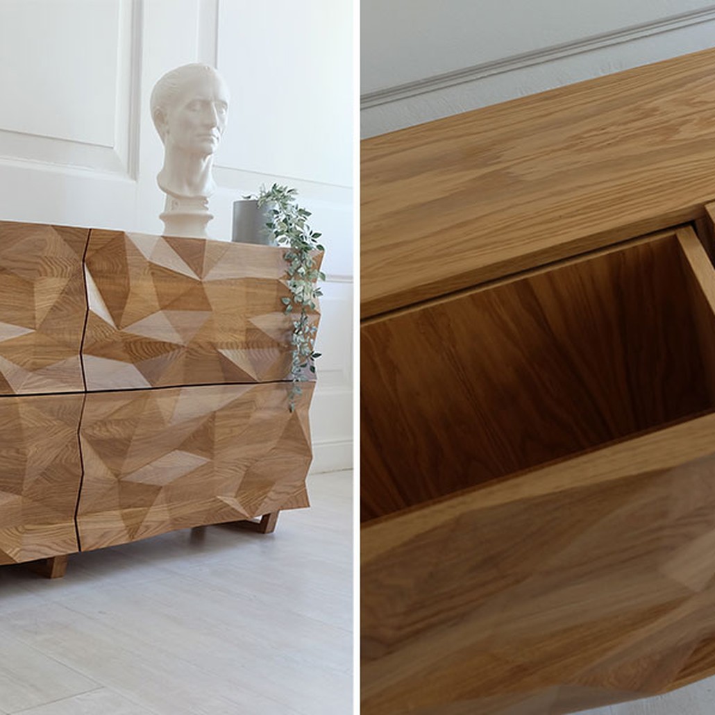 Комод с большими угловыми фигурами, 2 уровня Geometric Greece