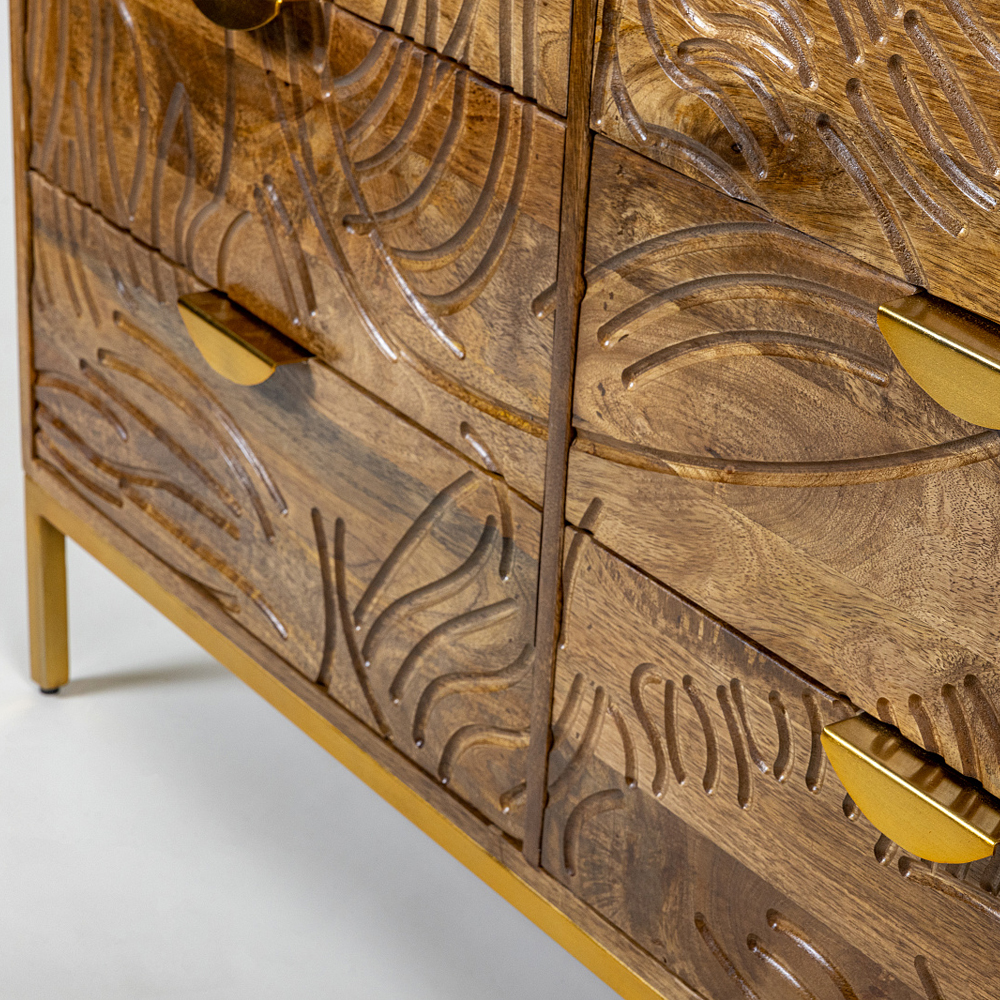 Комод с выдвижными ящиками и фактурным фасадом Termite