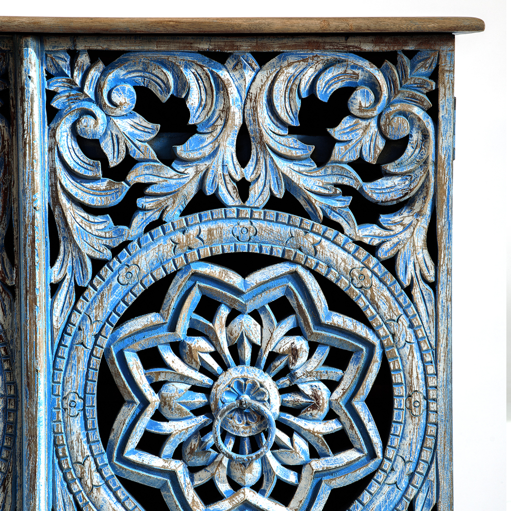 Комод с резным фасадом Blue Carved Chest of Drawers