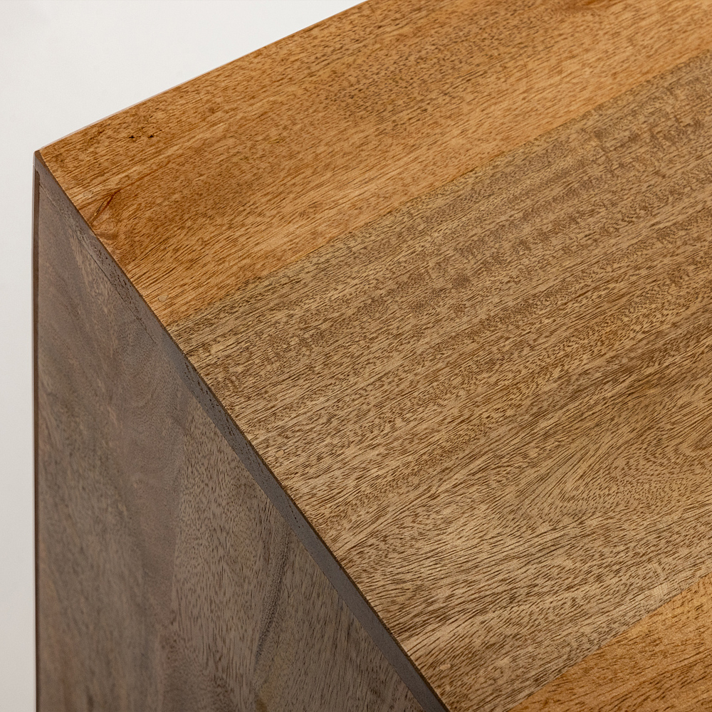 Комод с фактурным фасадом Squares