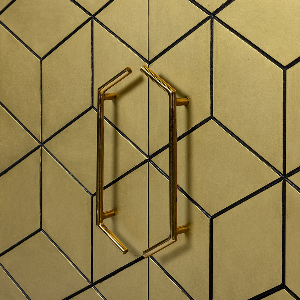 Комод с фасадом цвета латуни Moderare