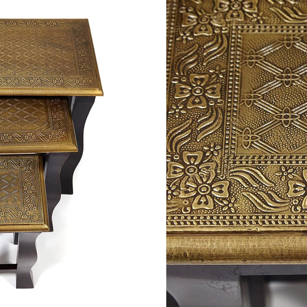 Комплект приставных столов Antique Indian Brass Mango Wood Tables