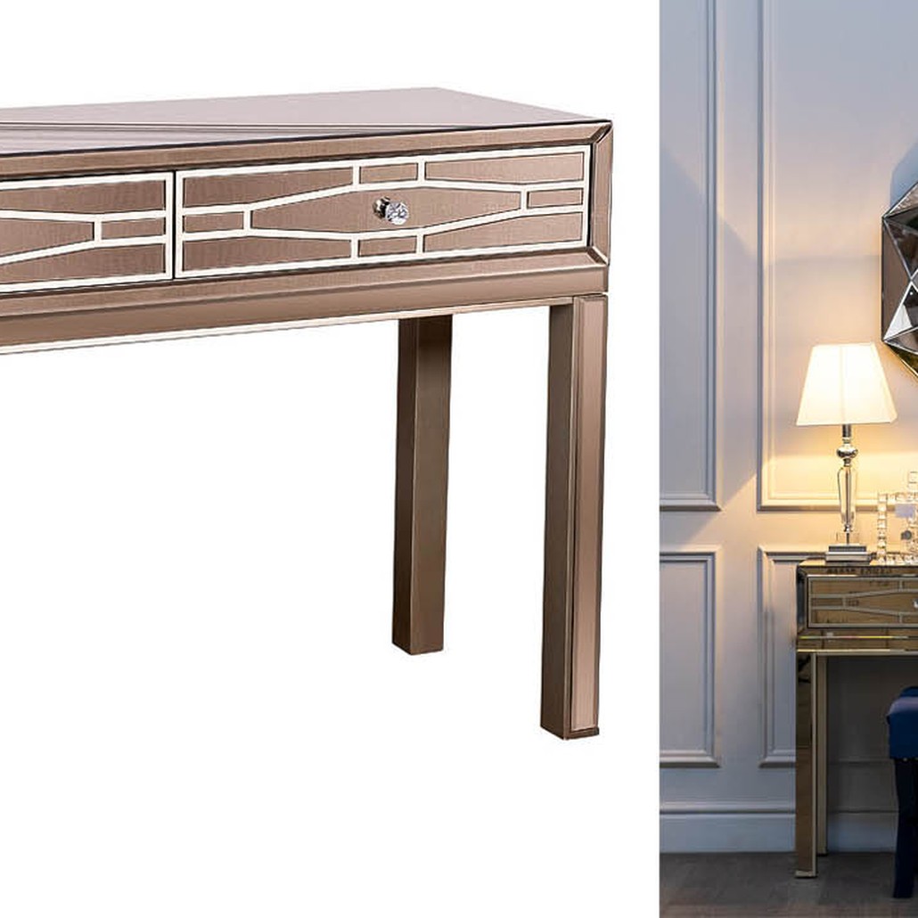 Консоль Mirrored Console