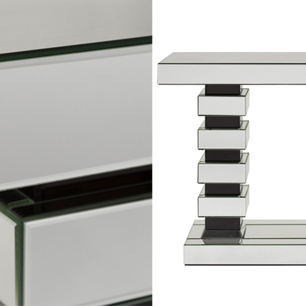 Консоль Mirrored Console on the Podium