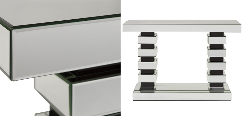 Консоль Mirrored Console on the Podium