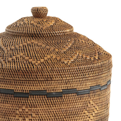 Корзина с крышкой из плетеного ротанга Jumaane Wicker Basket