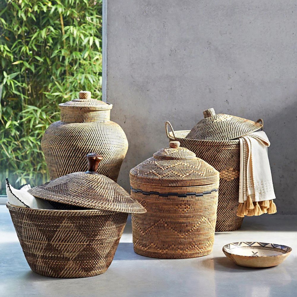 Корзина с крышкой из плетеного ротанга Jumaane Wicker Basket